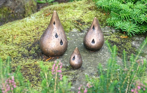 Tears / T�rar - back