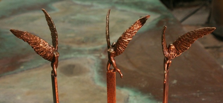 P� l�tta vingar - back