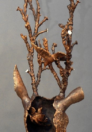 Livet �terv�nder / Life Returns