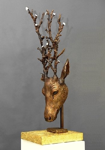 Livet �terv�nder / Life Returns