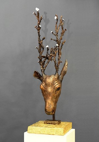 Livet �terv�nder / Life Returns